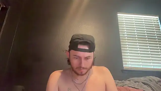 hungandcloudy XXX чат на живо