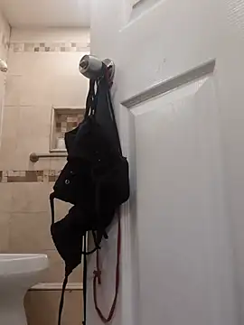 Czat XXX na żywo – bobby69cock