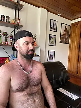 Juan_Art Live XXX-chat