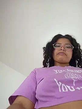 Chat +18 de moana_taylor ao vivo