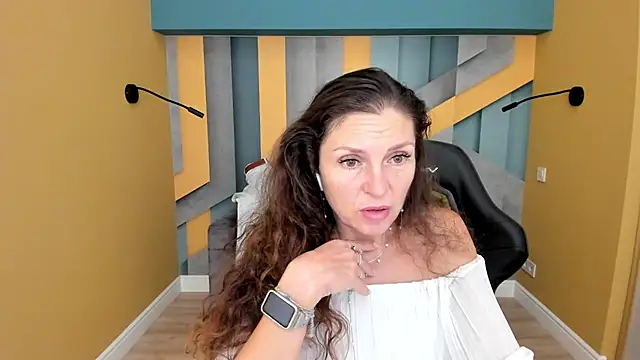 Chat +18 de EllaLong ao vivo