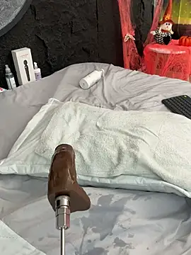 JessiBannkss' Live XXX Chat
