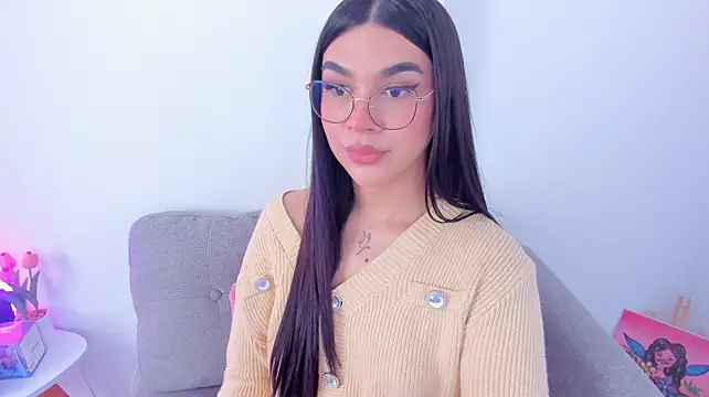 Онлайн чат XXX RoseCassie