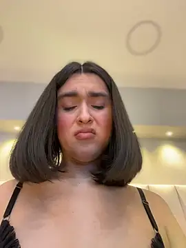 Chat XXX ao vivo de MiahWindsor