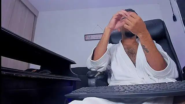 enyel_100 Live XXX-chat