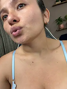 Guadalupe_Lopez XXX чат на живо