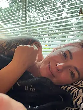 MarlaFknSinger 라이브 XXX 채팅