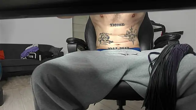 Igor_Wilde Adlı Modelin Canlı XXX Sohbeti
