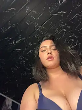 Živý XXX chat Nahomi_LS