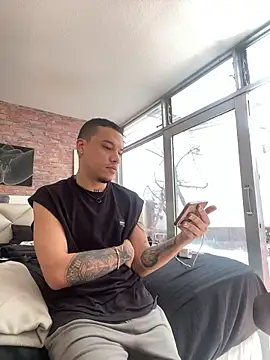 AlphaMasterXxx Live XXX-chat