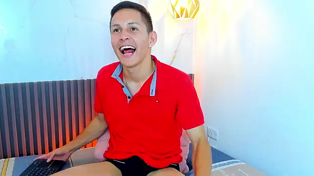 IzanArias live XXX chat
