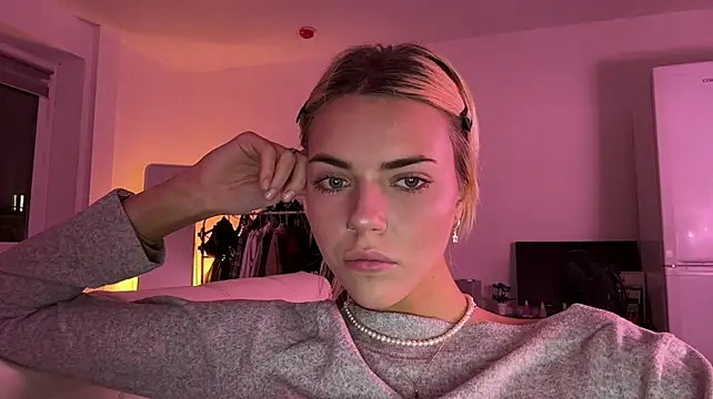 ChristelDuncombe live XXX chat