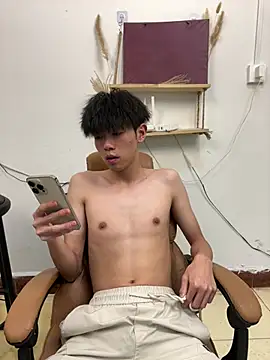 Hu_897のライブXXXチャット