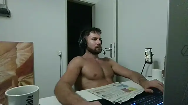 Chat +18 de alpha-hunk ao vivo