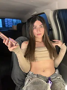 Lottus- – Naživo XXX chat
