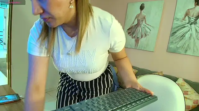 sheryl_jones – Live XXX-chat