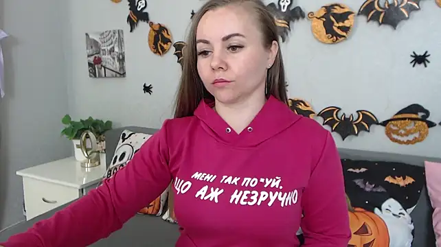 MeryCheris XXX чат на живо