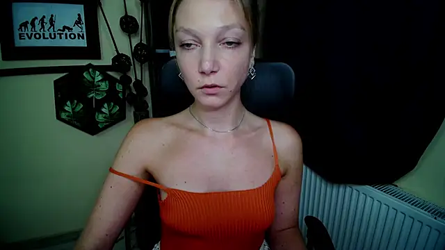 Chat XXX en directo de EmillyPlay