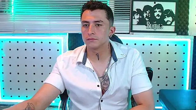 Godofcumxxx Adlı Modelin Canlı XXX Sohbeti