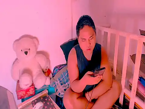 Hardking_69 Adlı Modelin Canlı XXX Sohbeti