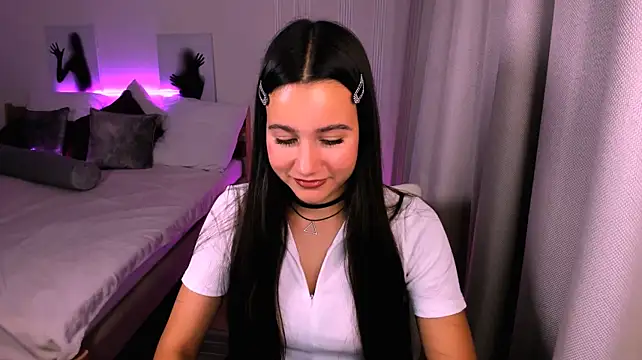 GabrielleEvy XXX чат на живо