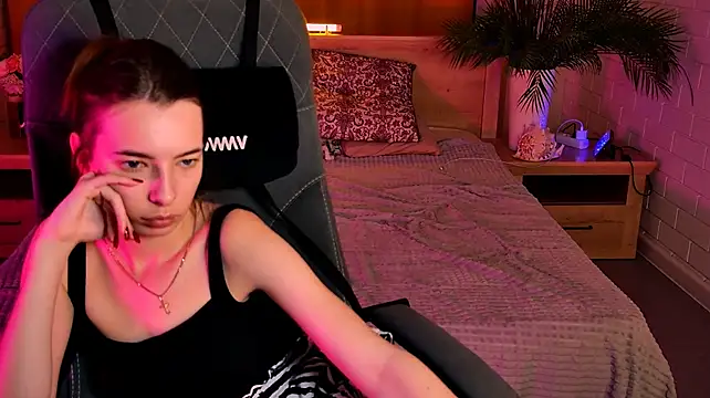 ElzaMadison Chat XXX live