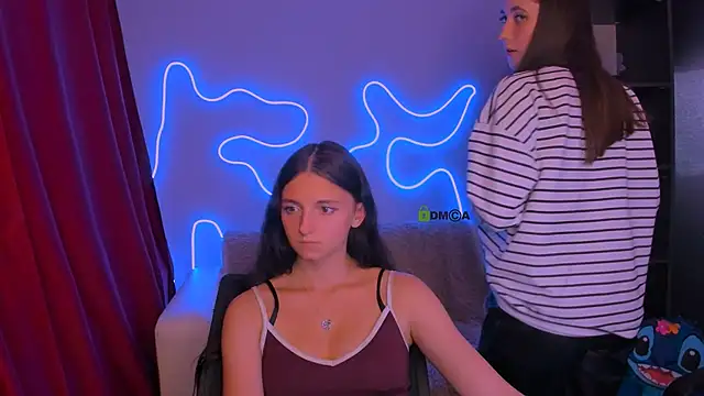 Chat +18 de bella_dorn ao vivo