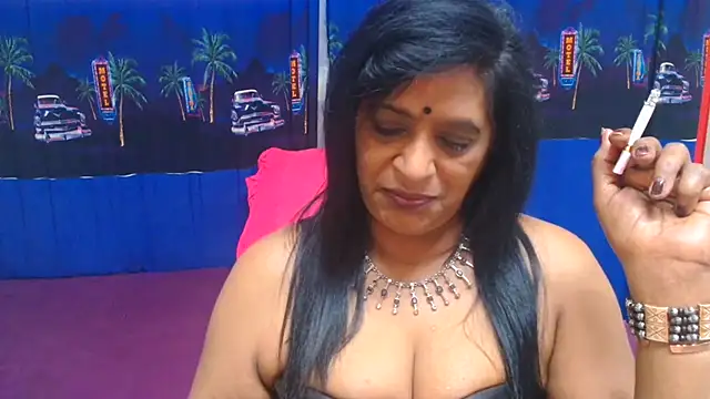 Chatroom XXX en direct de INDIANFUSION