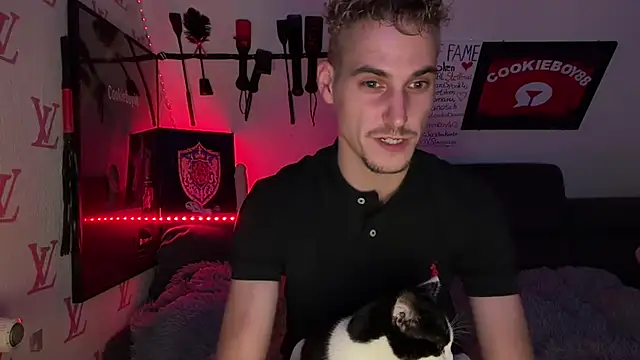 Cookieboy88's Live XXX Chat