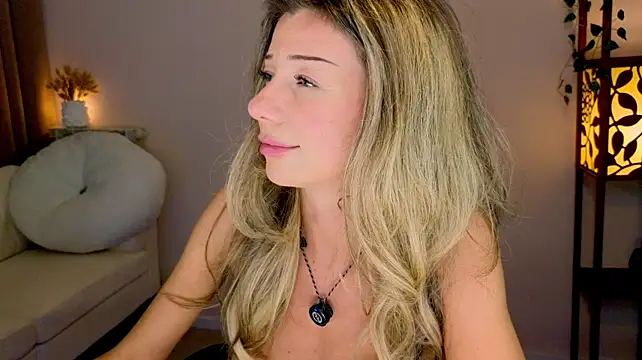 Lenamuti25 – Live XXX-chat