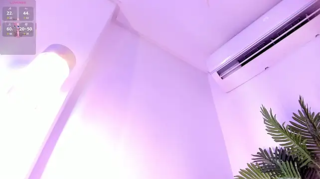 XXX chat uživo modela stephanymonroe