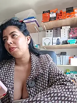Luianna Chat XXX in diretta