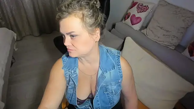 Czat XXX na żywo – MildMature