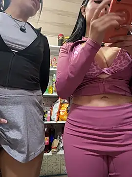 Онлайн чат XXX Sara_fun