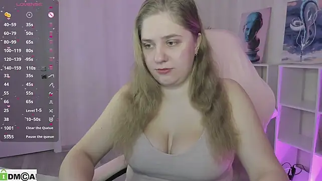 Megan_Violer Adlı Modelin Canlı XXX Sohbeti