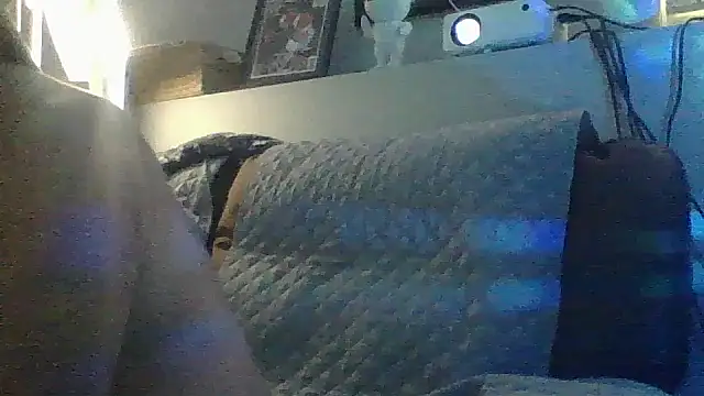 DJBJ4445 Show in webcam