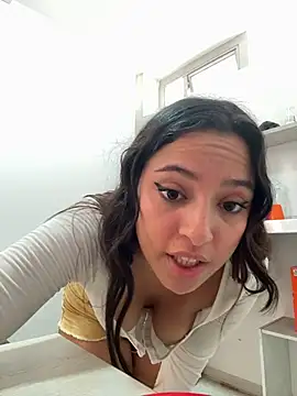 MeggyMae_ Chat XXX in diretta