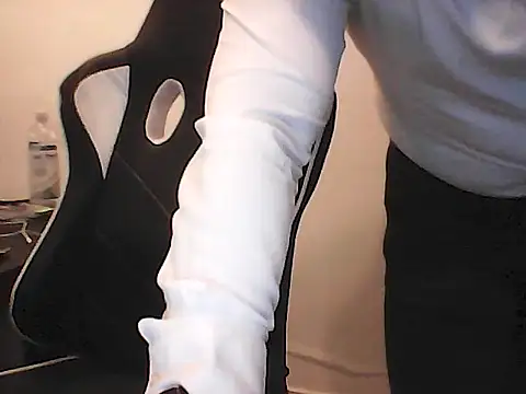 Yorel1109-n Live XXX chat