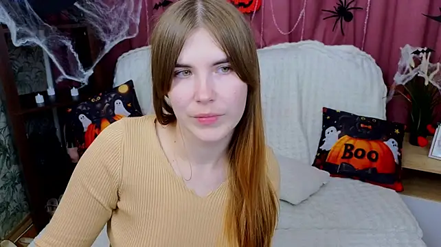 EmilyCuper_ – Live XXX-chat