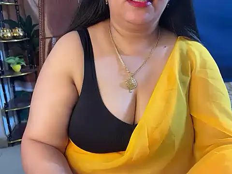 Curvy_Vincy4's Live XXX Chat