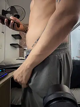 AlphaMasterXxx Live XXX Chat