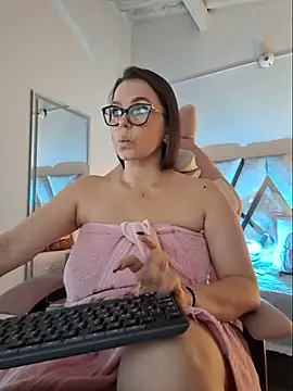 دردشة MariaPau_83 الجنسية المباشرة