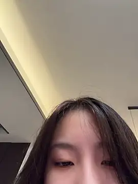 Uugirl00's Live XXX Chat