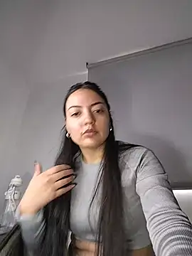 Chat +18 de amycute_ ao vivo