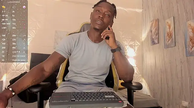 DannSmmith – Live XXX-chat