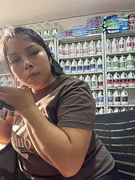 ISABELLA__LUNA XXX чат на живо