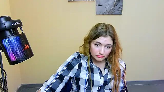 marta_senyora's Live XXX Chat
