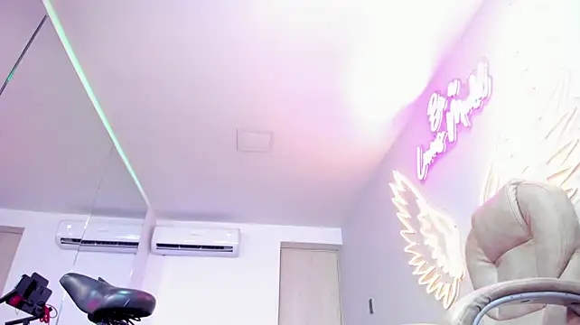Živý XXX chat Raymond_steel