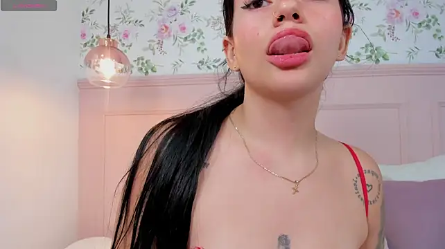 emma_rose29n Live XXX chat