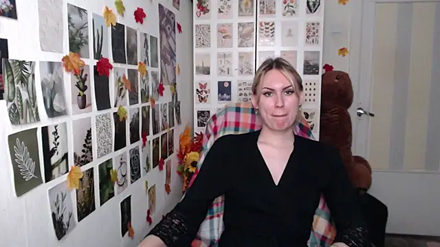 Онлайн чат XXX CapriScorpion
